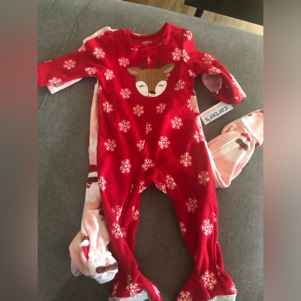 Carter’s  jumpsuits 2 pic set